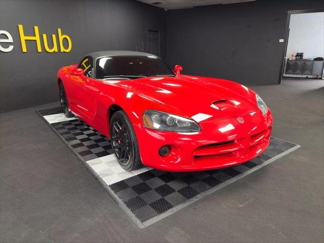 2005 dodge viper srt10