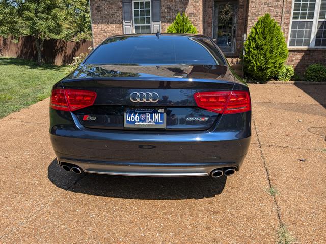 2013 audi s8 4.0t