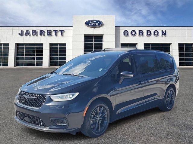 2021 chrysler pacifica touring