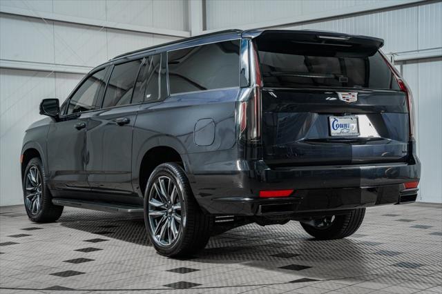 2022 cadillac escalade esv sport