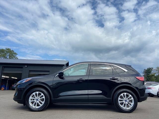 2021 ford escape se