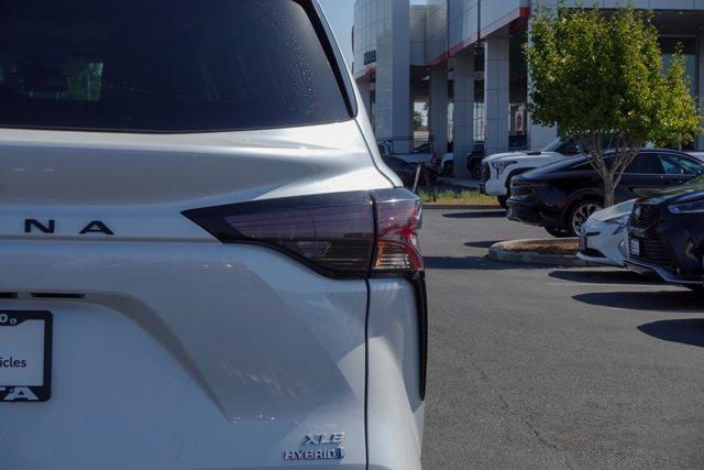 2023 toyota sienna xle