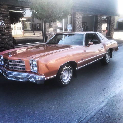 1977 chevy monte carlo, original paint & interior