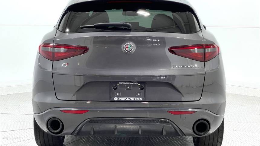 2023 alfa romeo stelvio veloce
