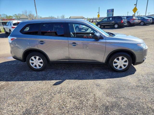 2015 mitsubishi outlander es