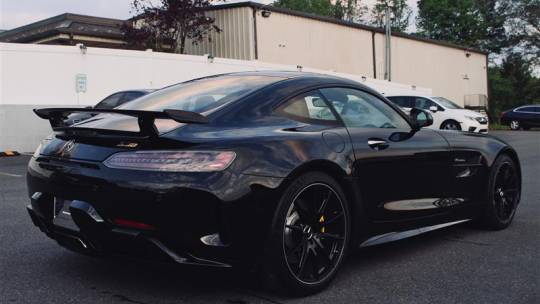 2020 mercedes-benz amg gt r