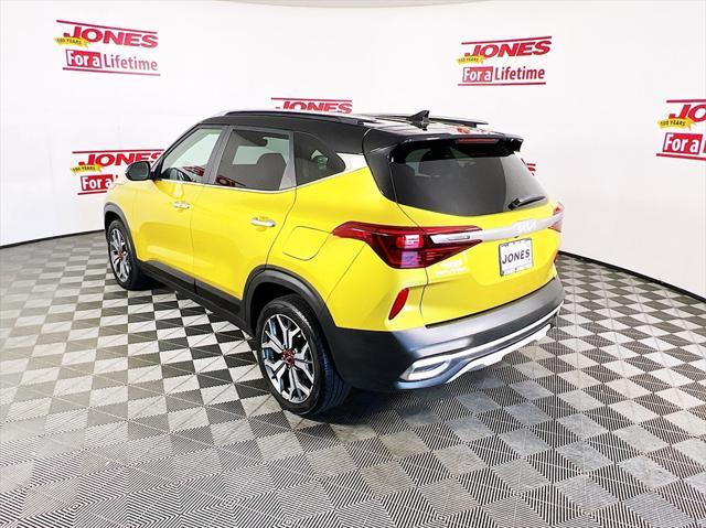 2023 kia seltos sx turbo