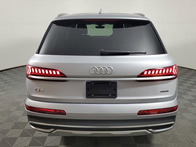2022 audi q7 45 premium plus