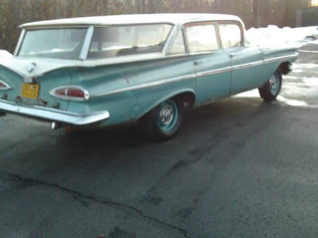 1959 chevy parkwood station wagon