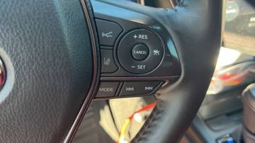 2024 toyota camry hybrid xse