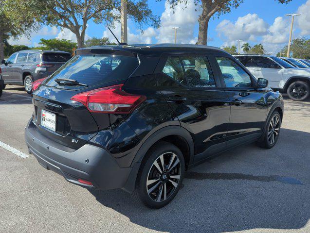 2020 nissan kicks sv