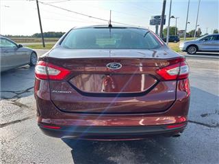 2016 Ford Fusion (North America) se