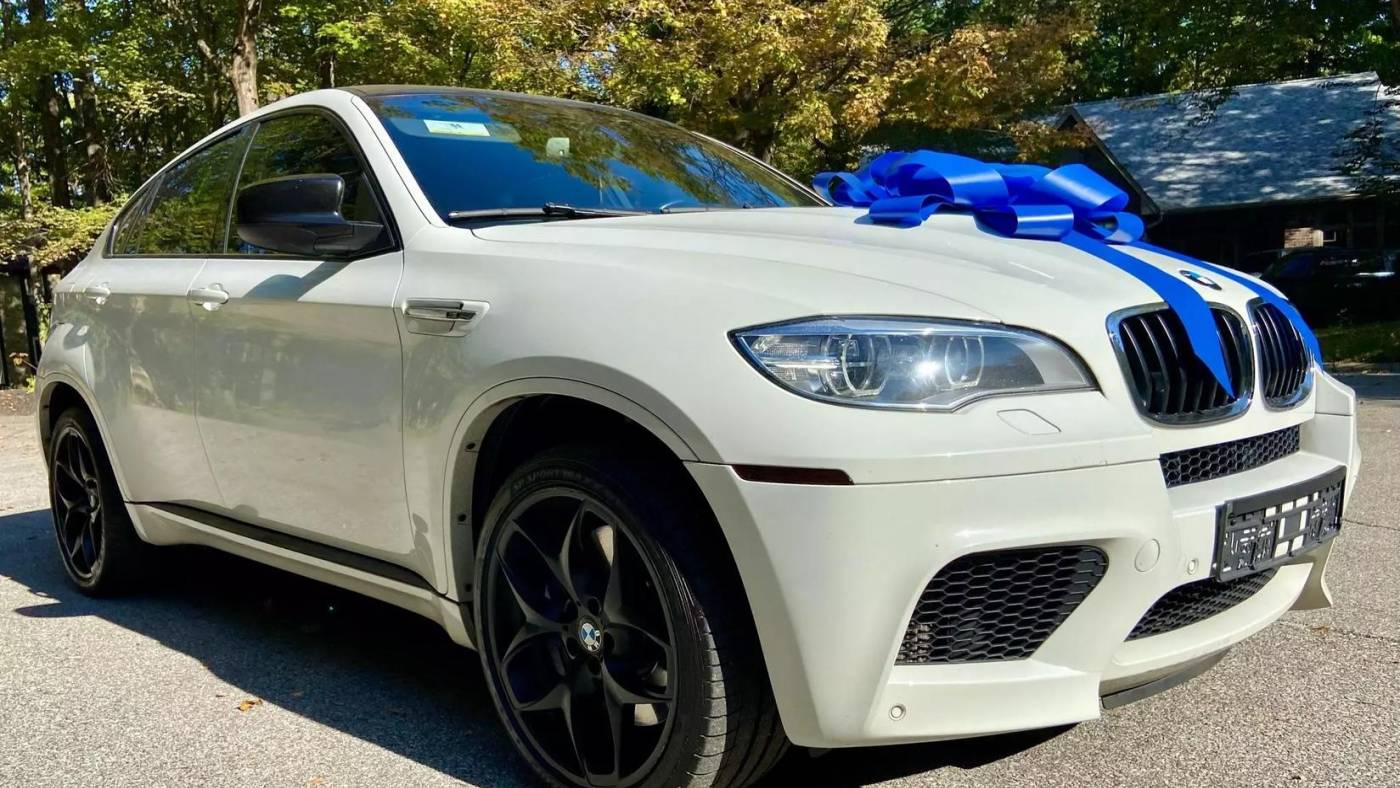 2013 bmw x6 m base