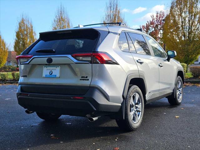 2024 toyota rav4 hybrid xle