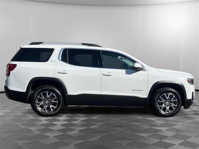 2022 gmc acadia slt