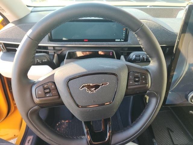 2022 ford mustang mach-e premium