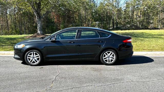 2014 ford fusion se