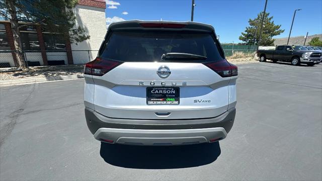 2021 nissan rogue sv