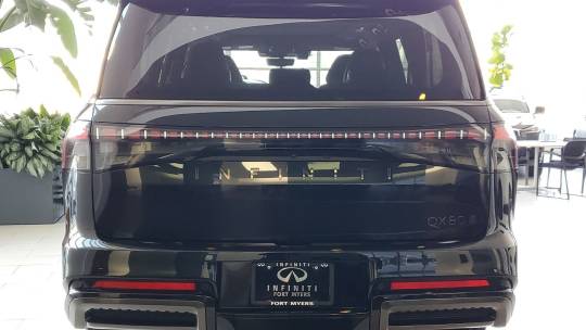 2025 Infiniti QX80