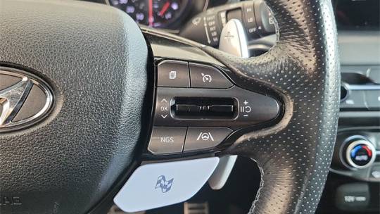 2021 Hyundai Veloster