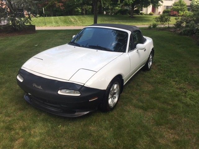 1990 mazda mx-5 miata 2 owner car mint condition, dealer maintained classic!