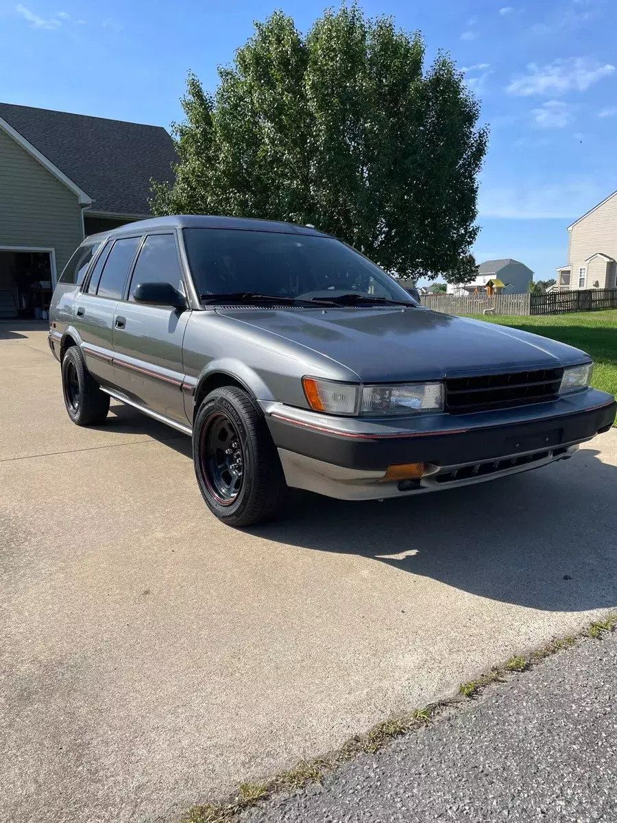 1991 toyota corolla wagon grey dlx