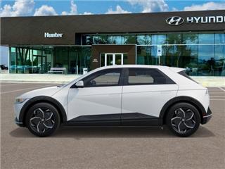 2024 Hyundai IONIQ 5 se