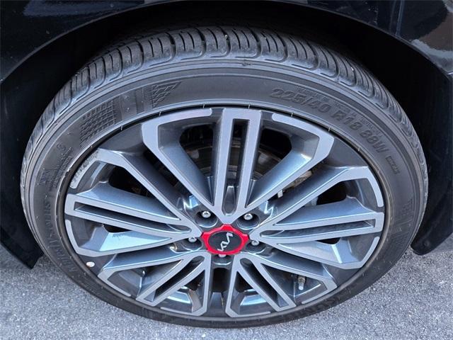 2023 kia forte gt
