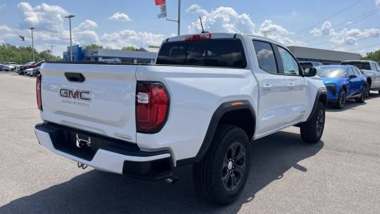 2024 GMC Canyon