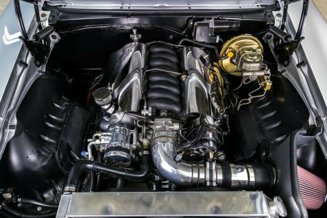 rotisserie restored! ls1 v8, 4l60e automatic, posi, 4-wheel disc, ps, pb, a/c