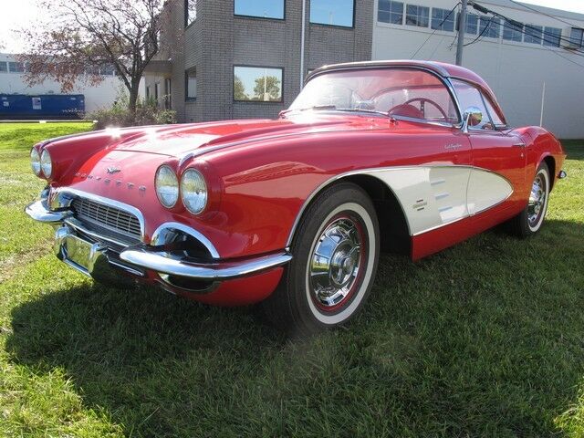 1961 chevrolet corvette fuelie