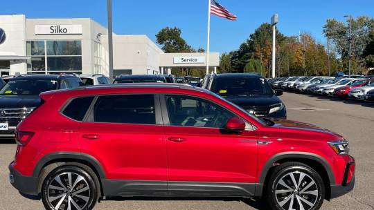2024 Volkswagen Taos