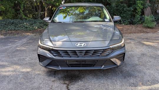 2024 Hyundai Elantra