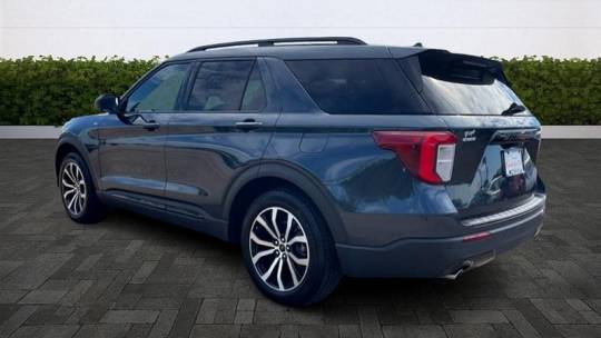2022 ford explorer st-line
