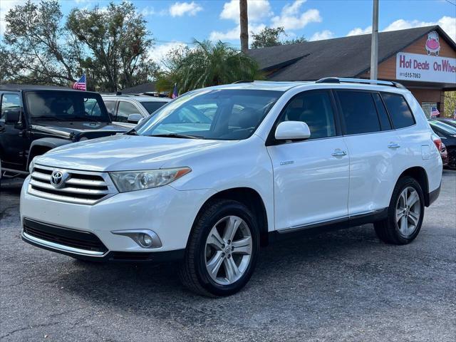 2013 toyota highlander limited