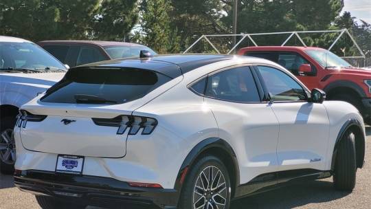 2024 Ford Mustang Mach-E