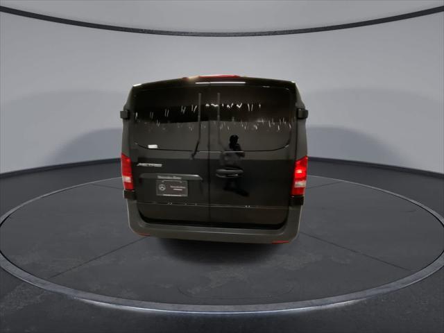 2021 mercedes-benz metris base