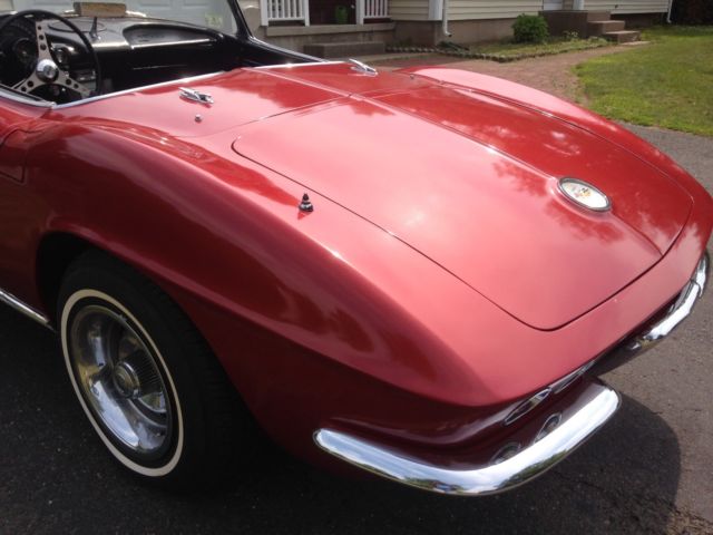 1962 corvette, old hot rod,12 bolt posi, disc brakes, '62 vette needs some work