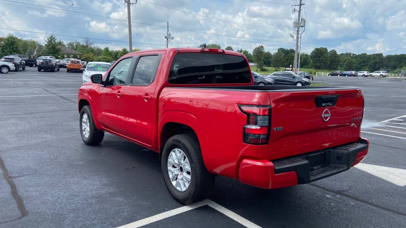 2023 nissan frontier sv