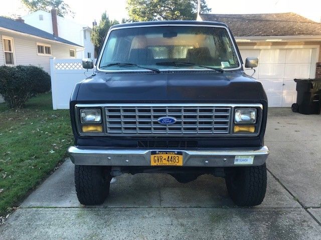 1989 ford econoline van 350 xl 4x4 redone!