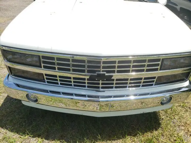 1989 chevrolet c1500 pickup white rwd automatic c1500