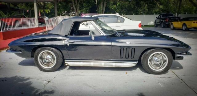 1965 chevrolet corvette sting ray 0 tuxedo black convertible 350ci manual