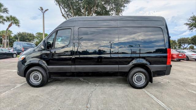 2021 mercedes-benz sprinter 2500 standard roof
