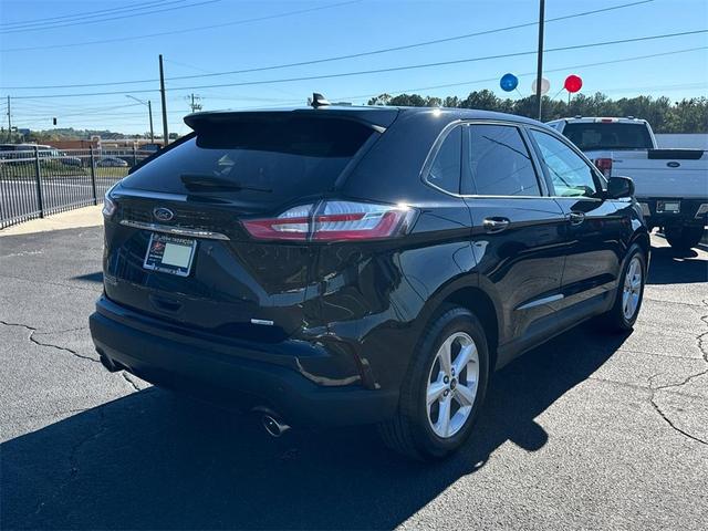 2020 ford edge se