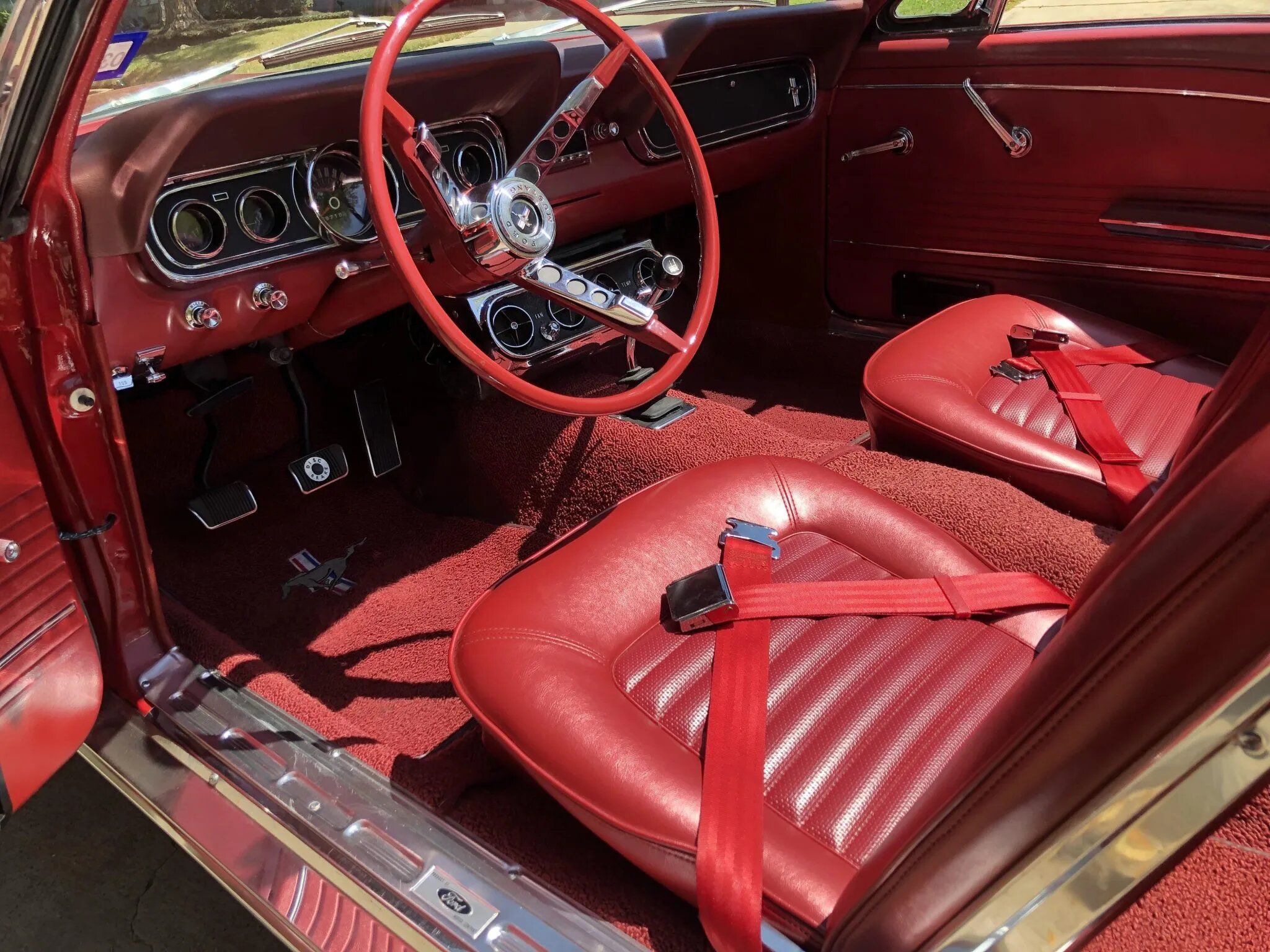 ford mustang