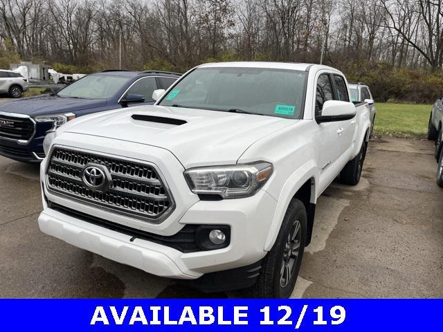 2017 toyota tacoma base