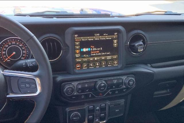 2023 jeep gladiator overland