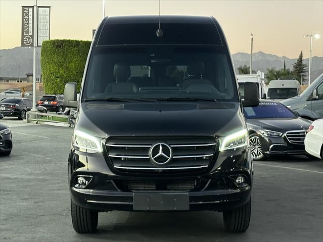 2023 mercedes-benz sprinter 2500 standard roof