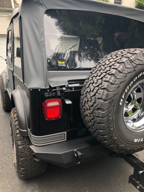 1981 jeep cj7 383 v8 stroker 4- s manual frame off restoration 337 miles !
