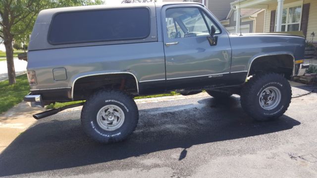 1990 chevy k5 blazer 4'' lift 35'' tires